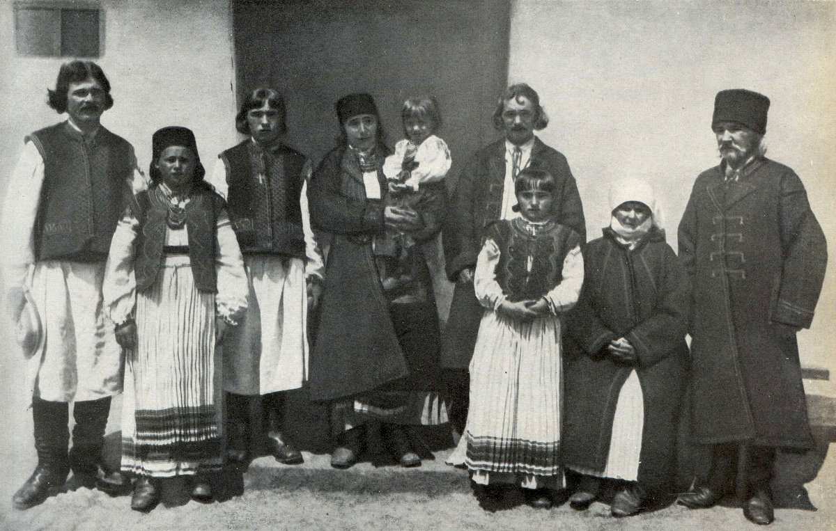 Група селян