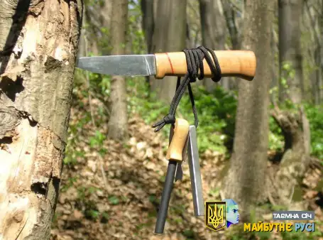 Ніж для походів